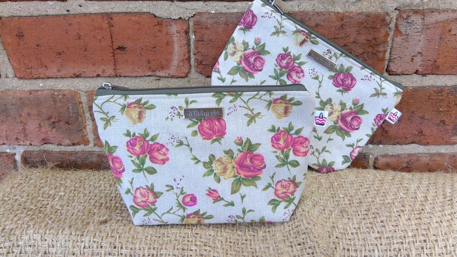 Cottage Garden Floral Zip Pouch