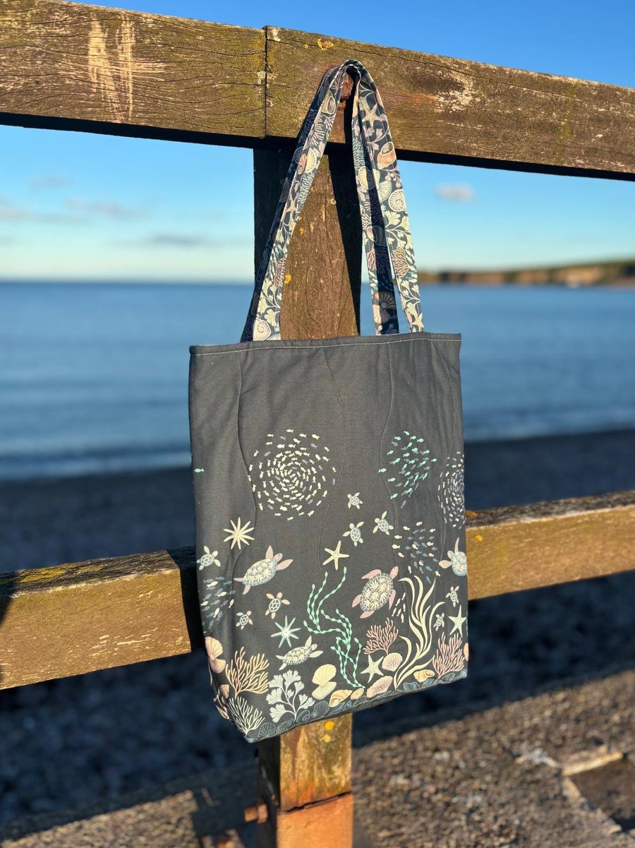 Ocean Pearls Large Tote Bag