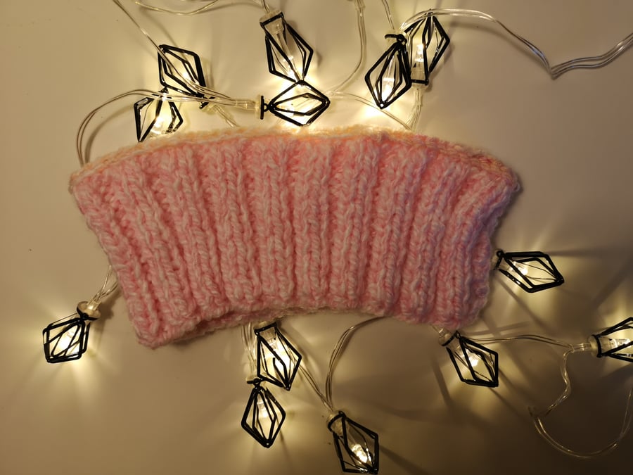 Handknitted pink earwarmer