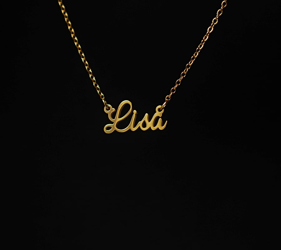 18k Gold plated Lisa nameplate name pendant necklace, Lisa name gift