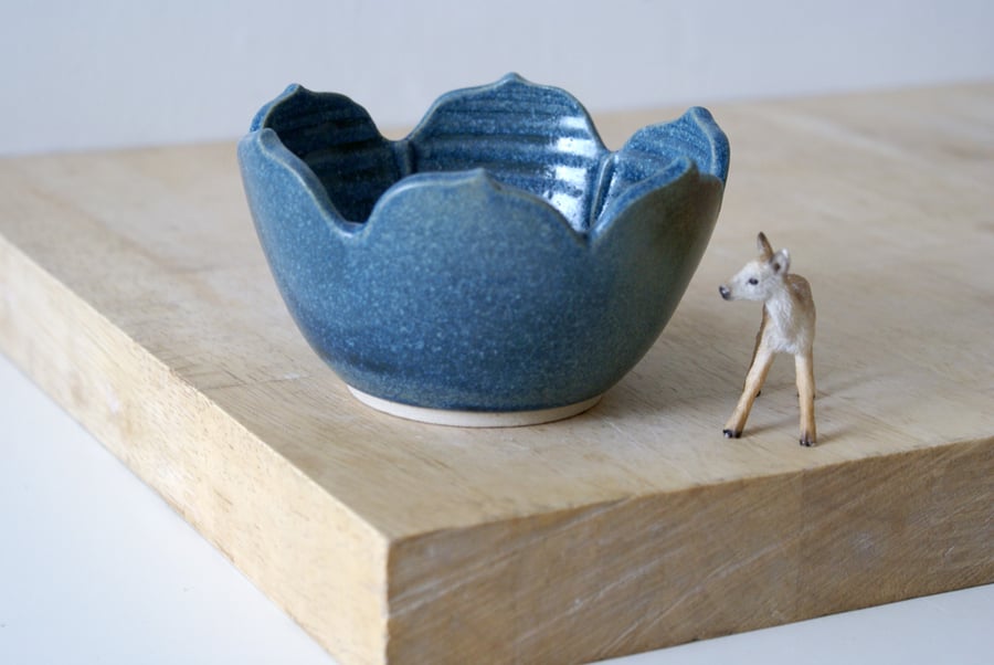Hand thrown stoneware lotus flower bowl - glazed in smokey blue