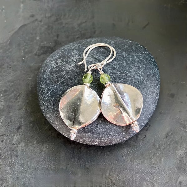 Silver Twisted Lentil Beads with Peridot