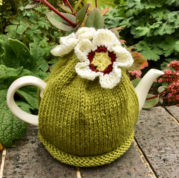 Hellebore Flower Tea Cosy, Lime Green Tea Cozy ... - Folksy