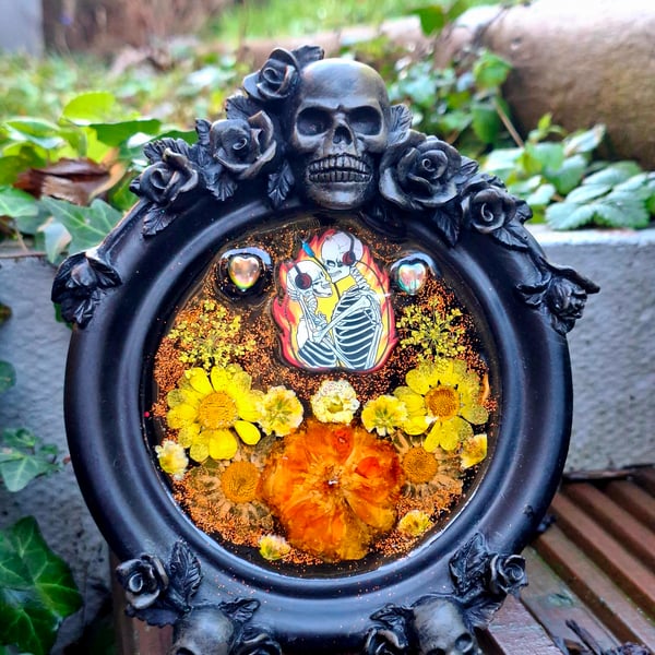 Gothic upcycled resin photo frame Valloween Valentines music love Emo Punk