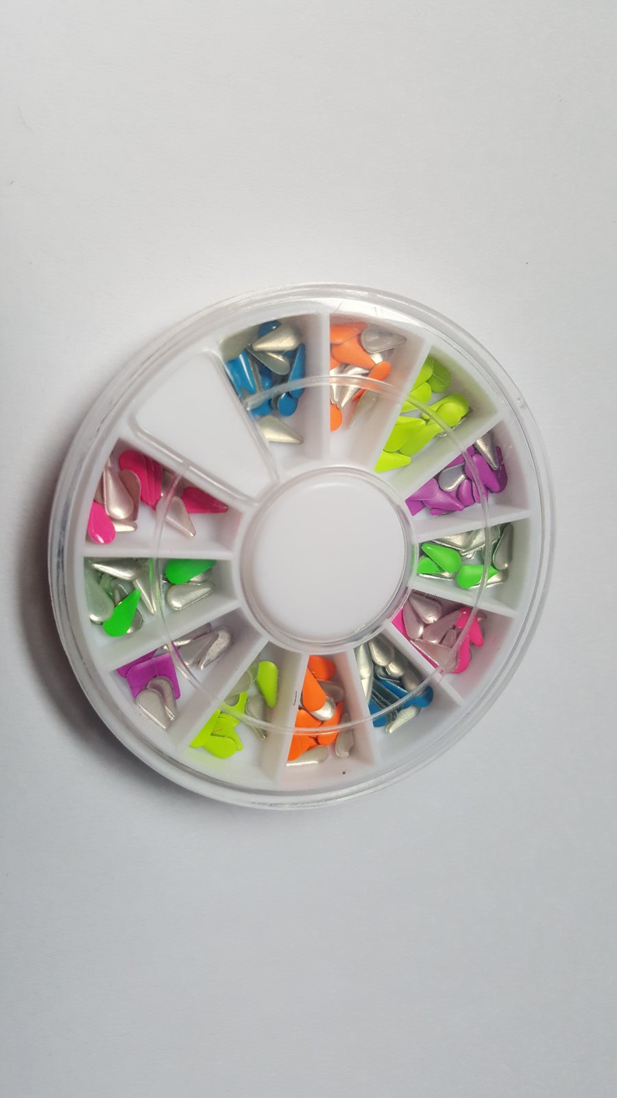 1 x Filled Storage Wheel - 6cm - 6mm Teardrop Studs - Mixed Colour 