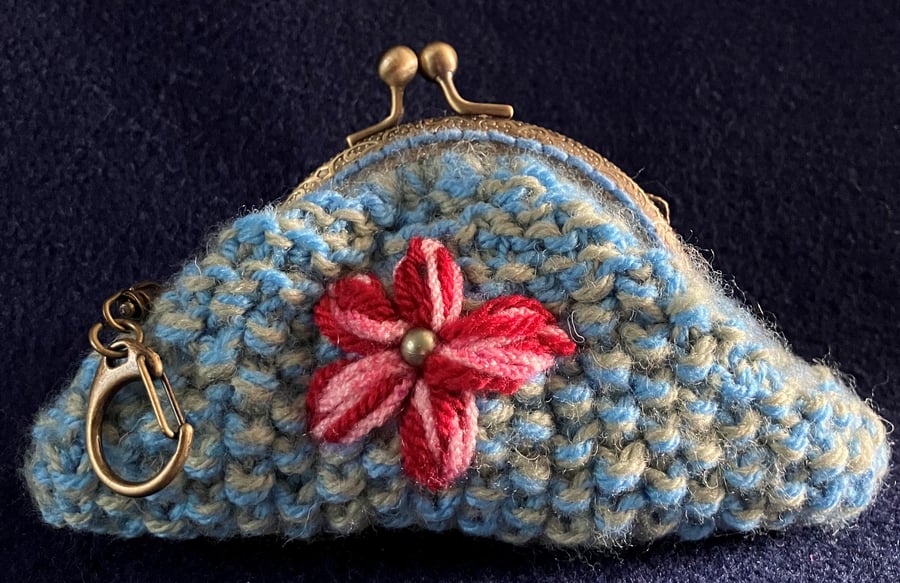 Vintage Style purse with an antique brass click shut clasp - Special Gift