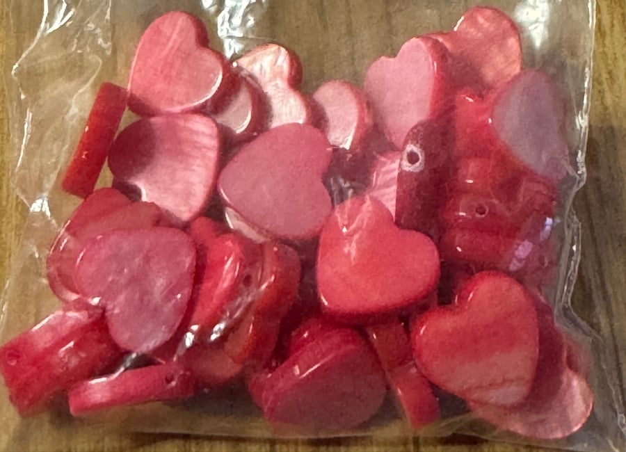 10 x Coral Mother of Pearl Shell Heart Charm Beads 11mm