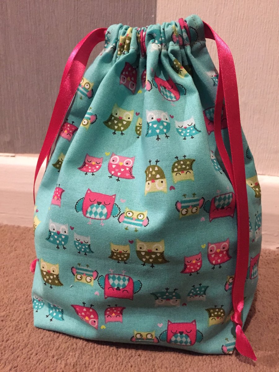 Owl gift bag