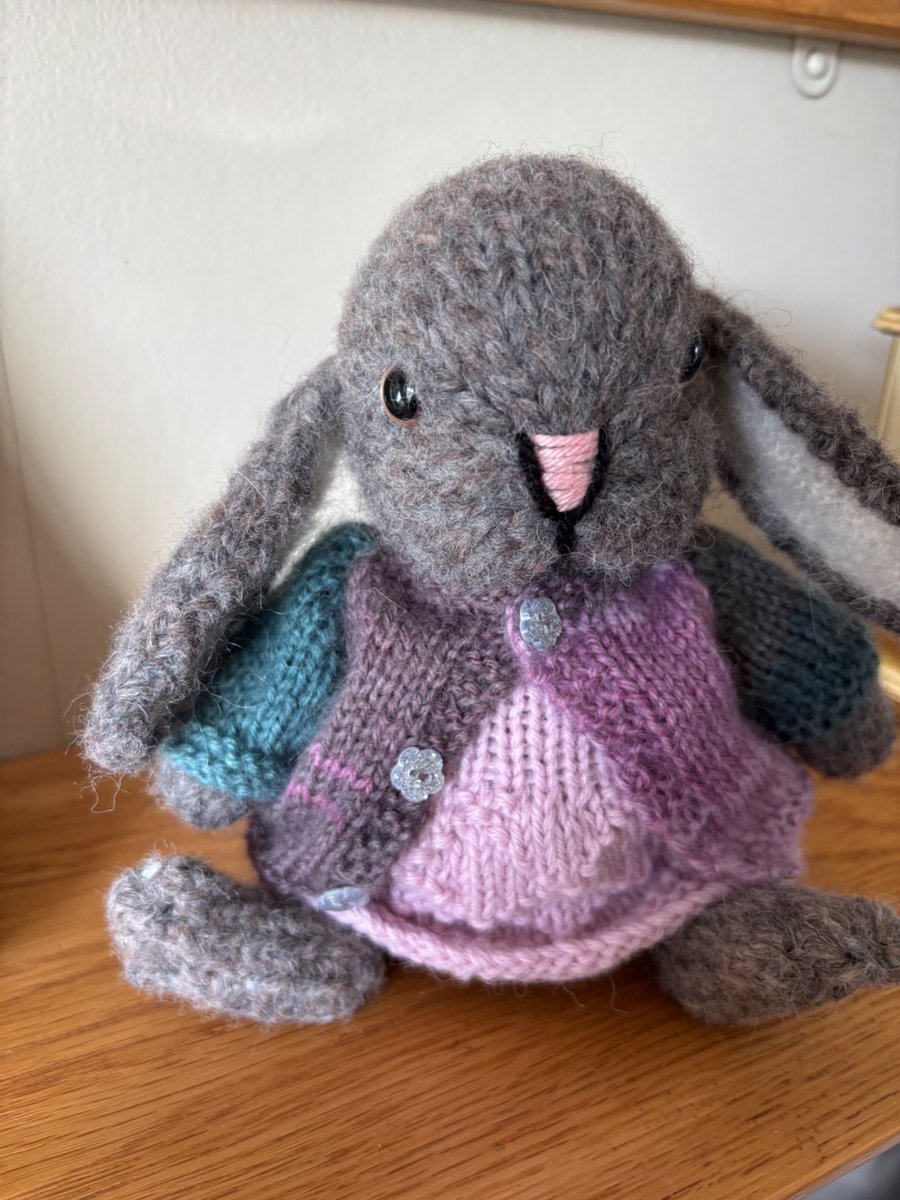Lily: Hand knitted soft little bunny; From a design by Elves World