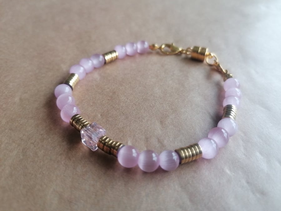 Pink bubble mix bracelet, Gold magnetic clasp. 