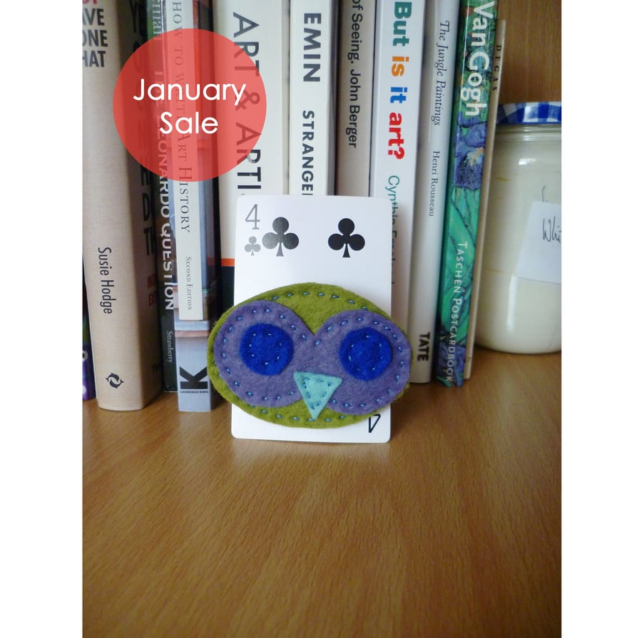 Sale - Free Postage - Felt Owl Brooch