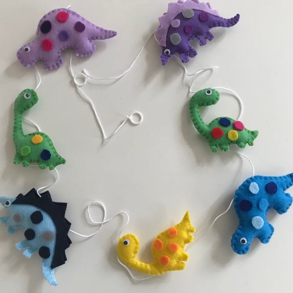 Dinosaur Felt Garland, Handmade Hanging Garland for Nursery Room, Children's roo