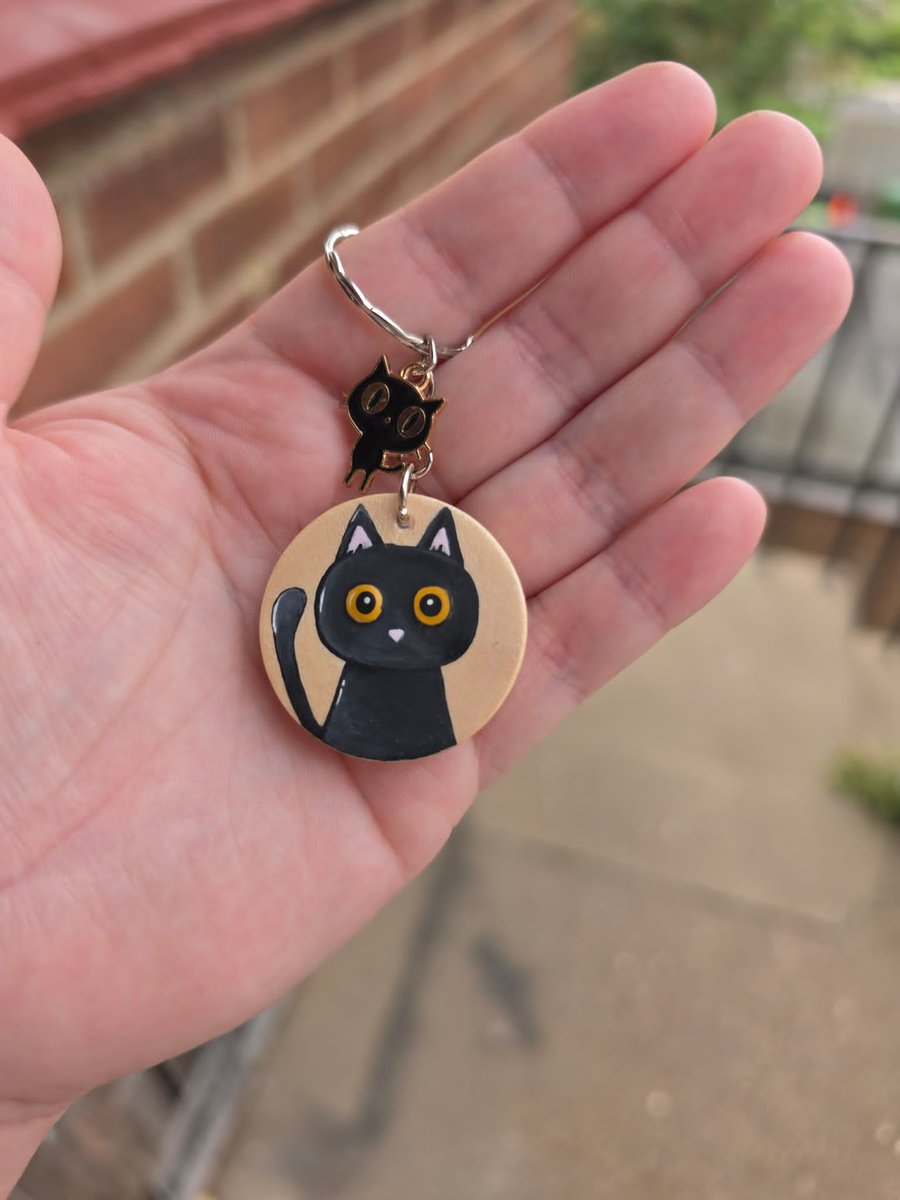 Hand-Painted Black Cat Wooden Keyring