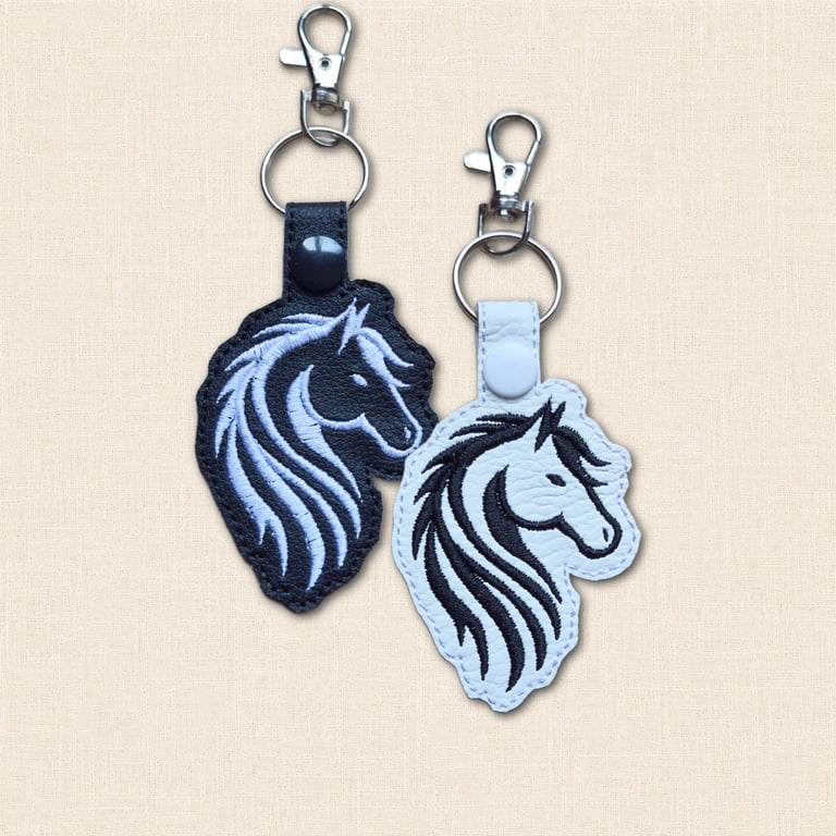 Horse Head Keyring - Embroidered Faux Leather Equestrian Bag Charm