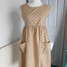 Country cottage style apron 