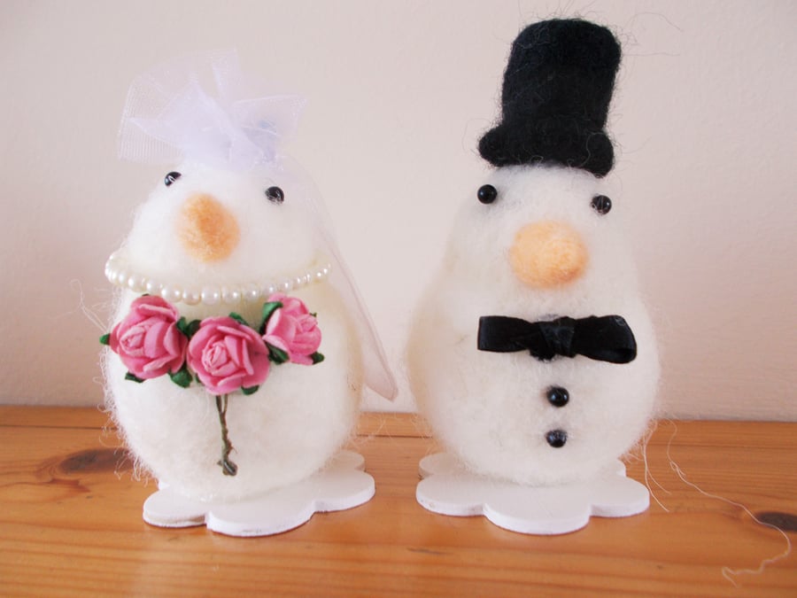Felted Wedding Bride & Groom cake topper FREE UK Post