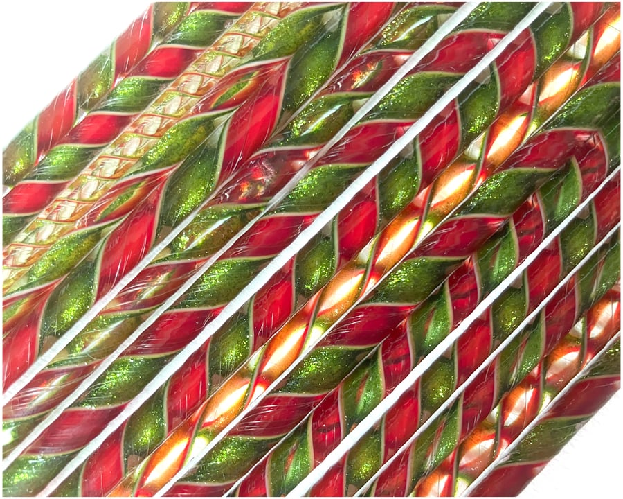 Twisted cane 12cm Christmas mix pack Bullseye 90 coe glass Vitrigraph twisties
