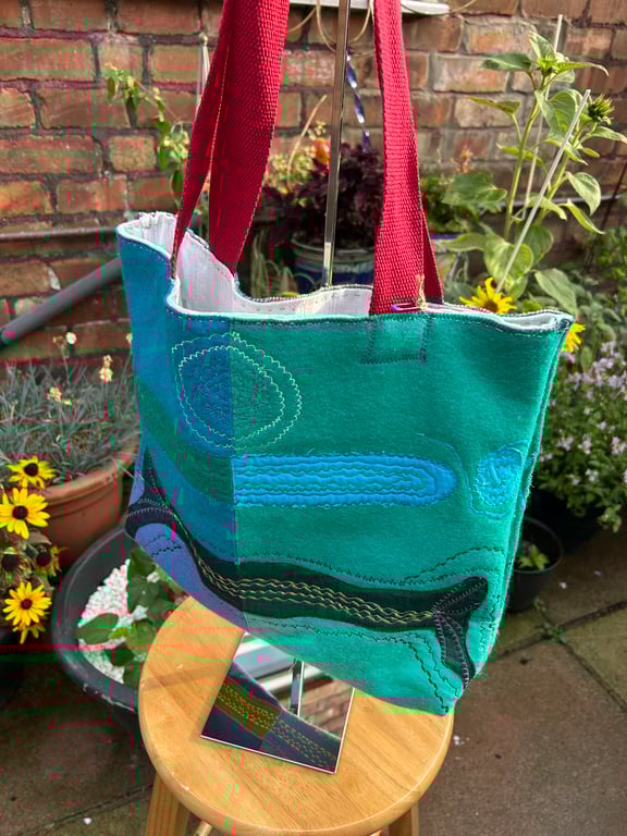 Vintage felt lined tote bag