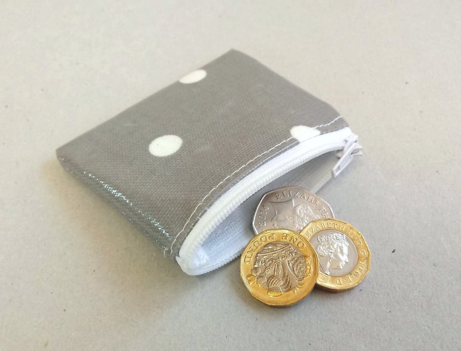 SALE - Mini coin purse in grey with white spots, tiny purse, Free UK postage