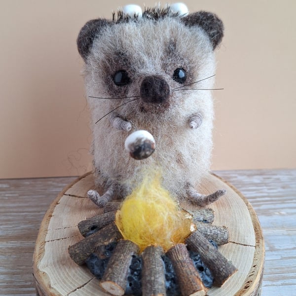 Sweet Toothed Hedgehog - Plum