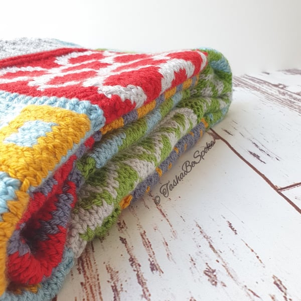 Hand knitted blanket, Square patchwork bedspread, Bed throw, Housewarming gift