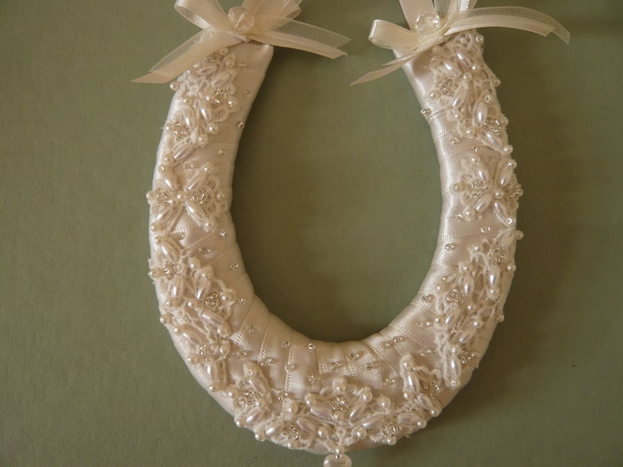  Wedding Horseshoe 