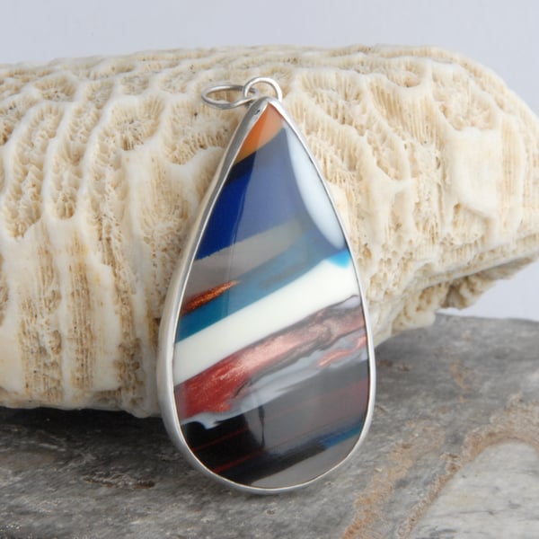 Cornish surfite and silver pendant (copper sparkles)