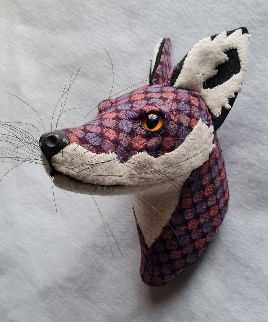 Faux fox wall mount in lilac and pink tweed - Fenner