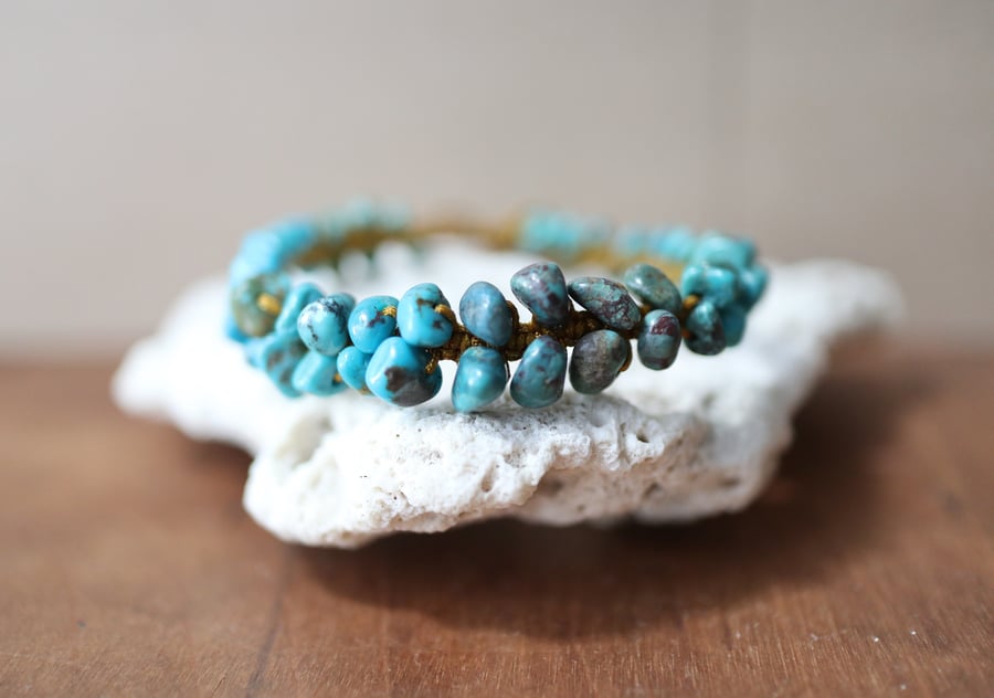 SALE - Turquoise beaded adjustable bracelet