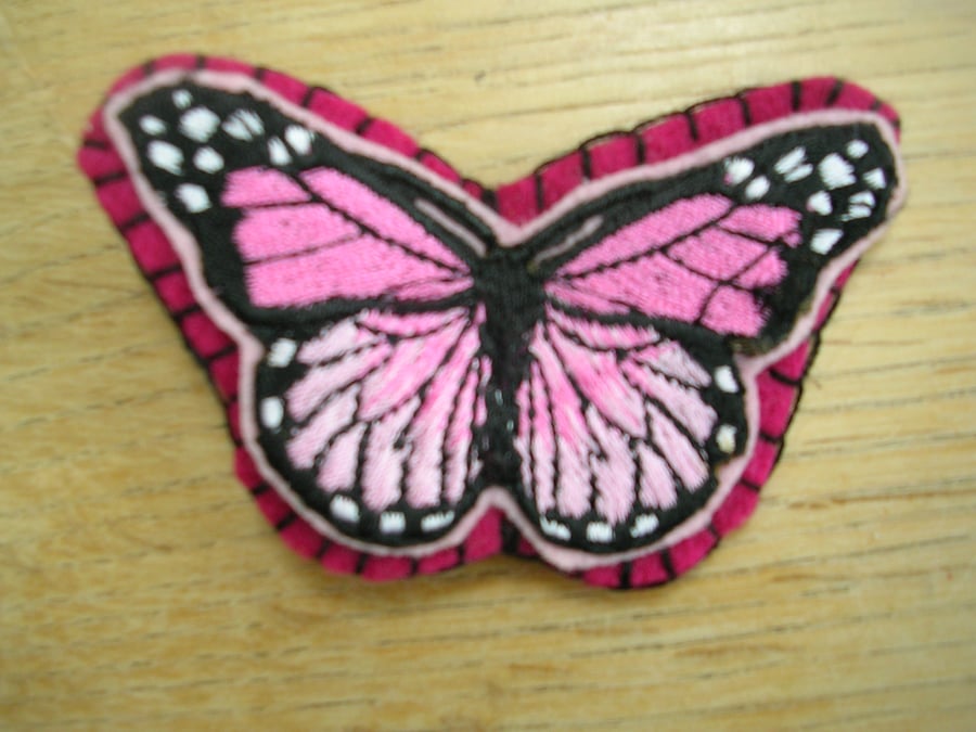 Large Felt Butterfly Hair Clip - Pink 