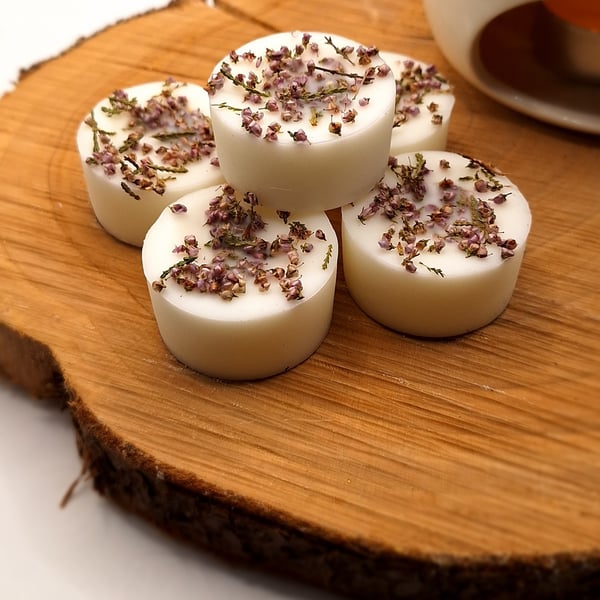 Fairy Dust Botanical Wax Melts with Heather