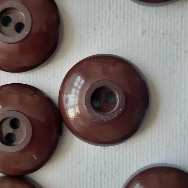 23mm Vintage chunky dark brown buttons
