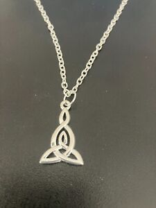 triquetra celtic knot pendant necklace silver plated 18" curb chain