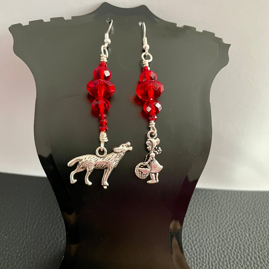 Red Riding Hood - Halloween Earrings
