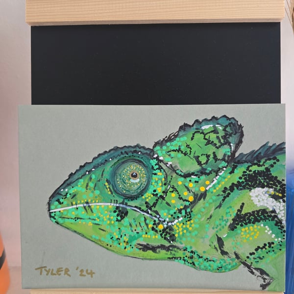 Chromatic chameleon on A5 paper 