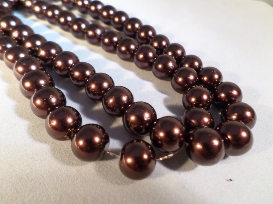 30 x Glass Pearl Beads - Round - 10mm - Chocolate 