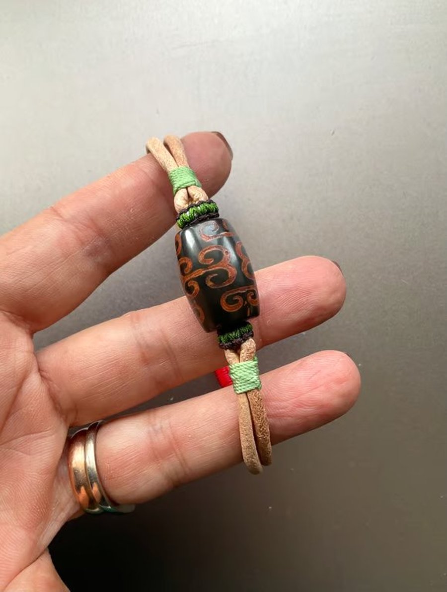 Handcrafted Tibet Dzi Agate Bead Men's Bracelet (wrist size 20.5cm)