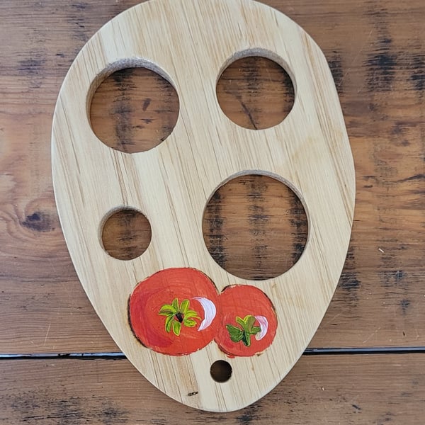 Wooden Spaghetti Measurer Decorated With Tomatoes