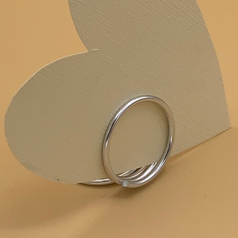 Small wire ring style card holders for place cards, photos or table numbers  