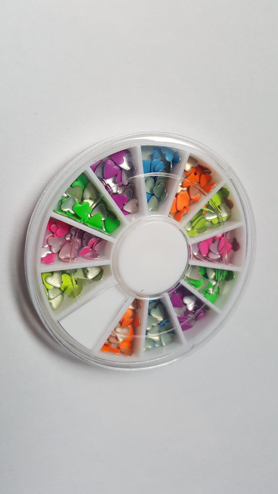 1 x Filled Storage Wheel - 6cm - 4mm Heart Studs - Mixed Colour 
