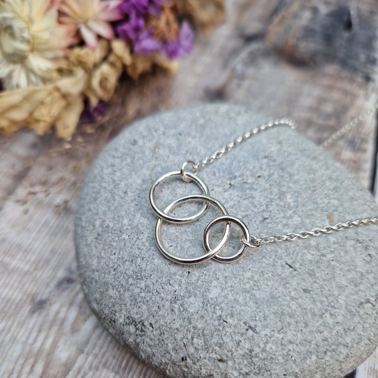 Sterling Silver Three Circle Interlocking Necklace - JBJ2048