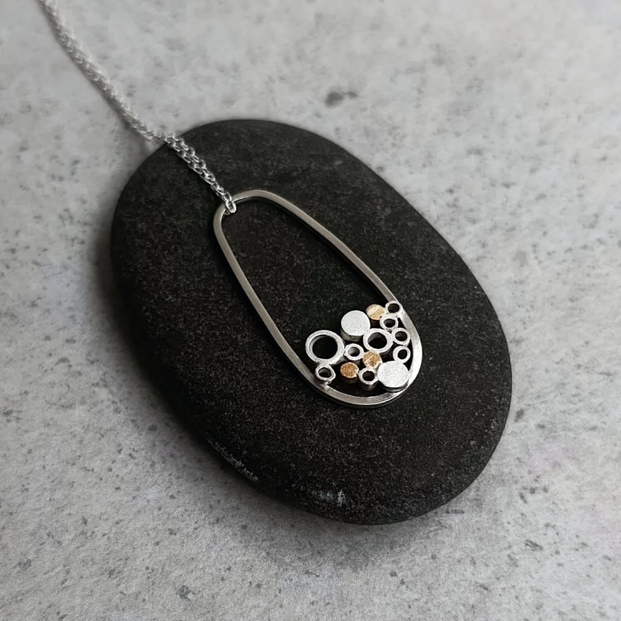 Sterling Silver Mini Circles Flat Cluster Necklace – Drop Wire Pendant 