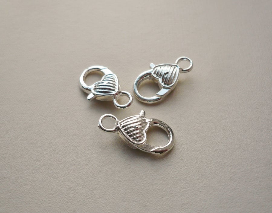 3 Bright Silver Heart Trigger Clasps