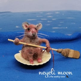 Needle felted Rowing mouse with shell and oar OOAK by neyeli