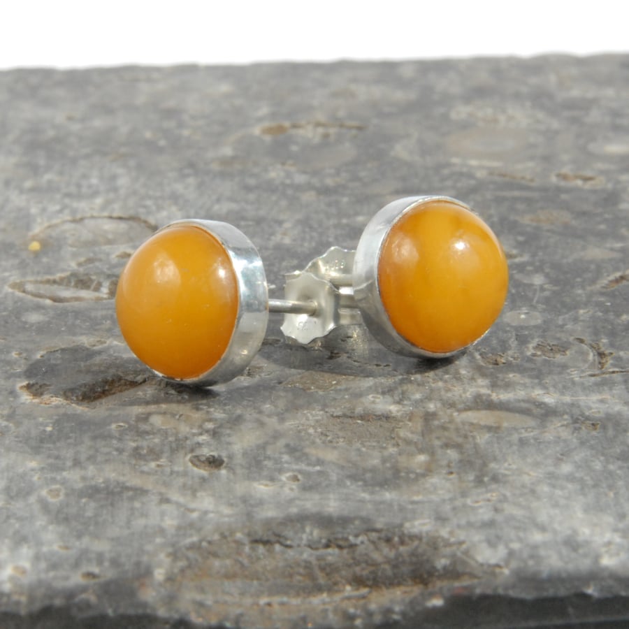 Sterling silver and butterscotch amber stud earrings