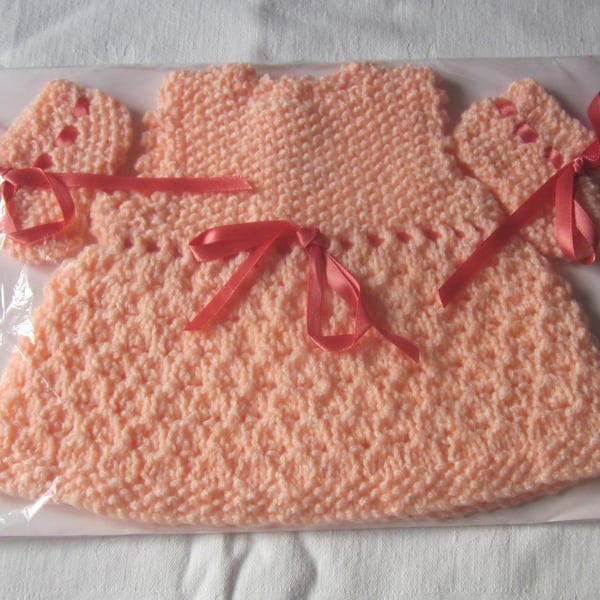 A dress and bootee set for Tiny Tears type doll