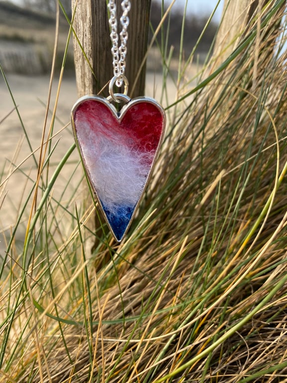 Felt Heart Necklace. (720) 