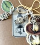 Blank Card and 3 clip on charms - stitch markers - Image 3