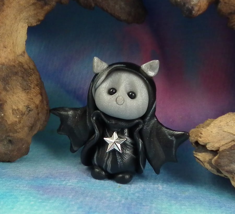 Tiny Bat Gnome 'Kemell' OOAK Sculpt by Ann Galvin Gnome Village