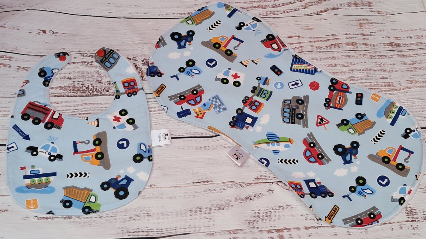 Vehicles bib and burp cloth - newborn gift set